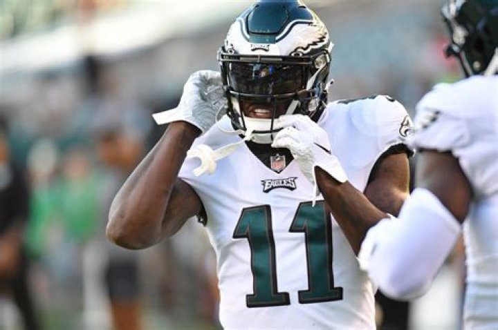 A. J. Brown contract, salary and net worth explored