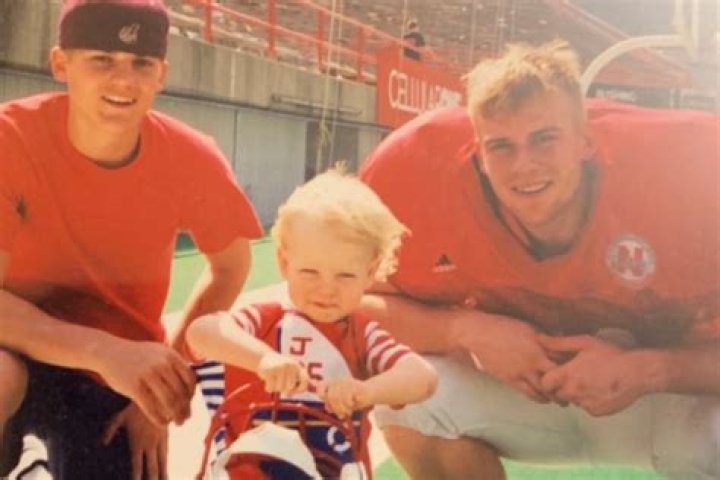 AFC: Joe Burrow Brothers & Sister – Who Are Jamie and Dan Borrow?