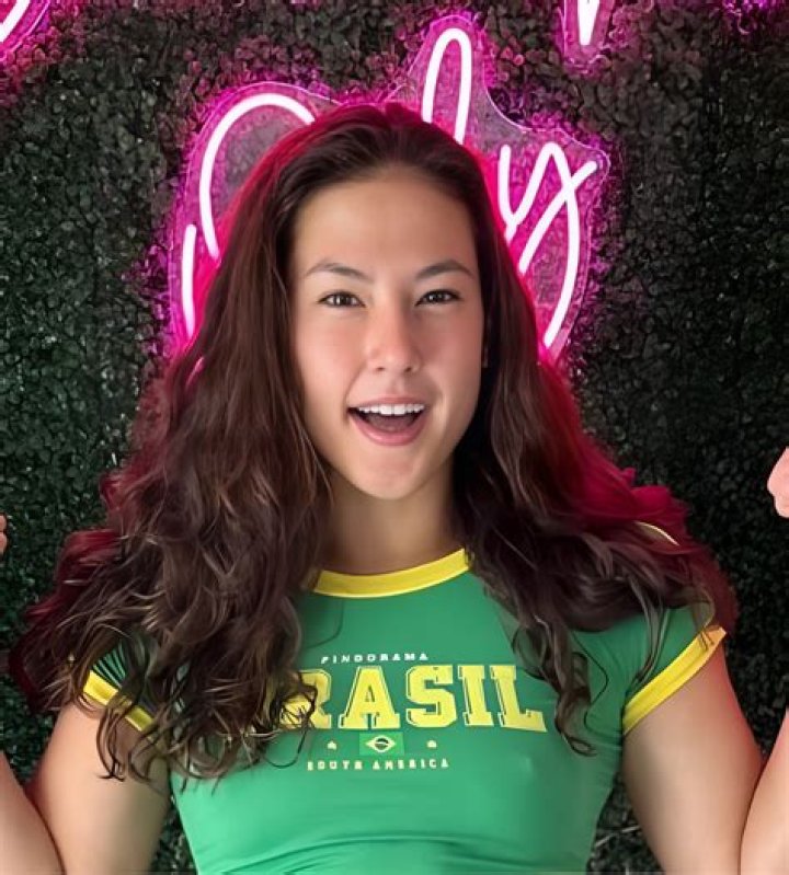 Aimee Rauseo (Peachy Queen) – Bio, Facts, Family