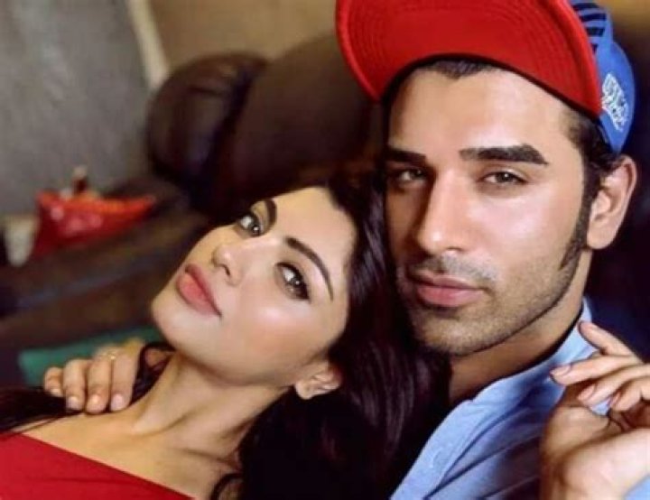 Akanksha Puri Wiki, Age, Boyfriend, Height, Weight & More