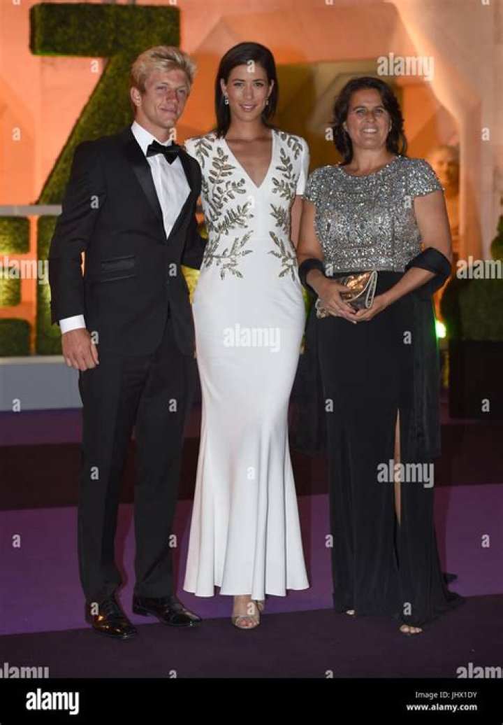Alejandro Davidovich Fokina parents: Tatiana Fokina, Eduard Davidovich
