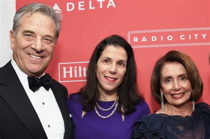 Alexandra Pelosi Husband, Children Wiki Age, Biography, Net Worth, Parents