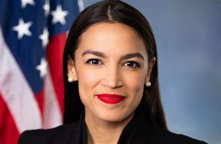 Alexandria Ocasio-Cortez Defends Herself Against 93-Year-Old Holocaust Survivor Who Called Her ‘Stupid’ For Concentration Camps Remarks