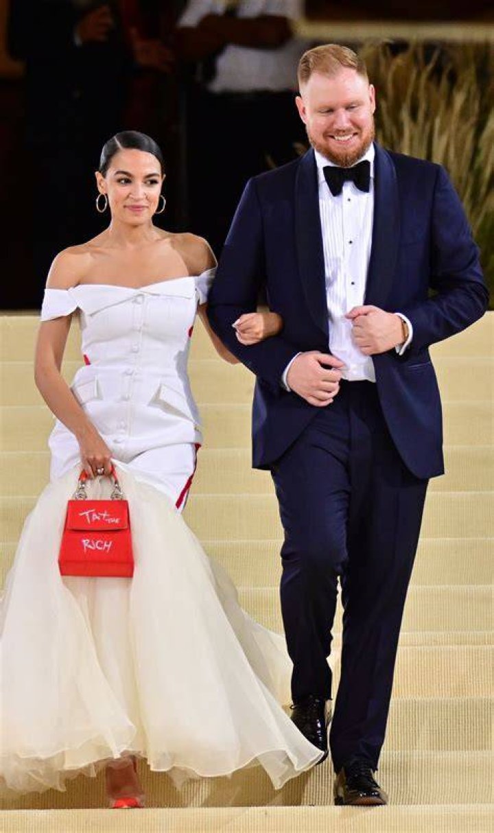 Alexandria Ocasio-Cortez’s Boyfriend Riley Roberts Wiki, Bio, Age, Height, Net Worth, Parents, Family and Instagram