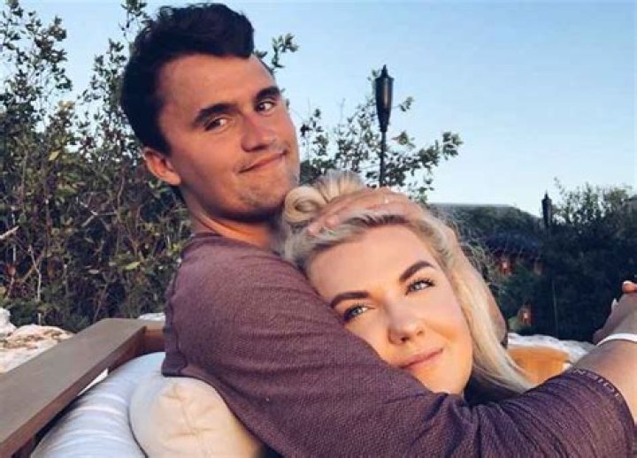 Alice Ardelean Wiki, Age, Onlyfans, Boyfriend, Height, Parents, Net Worth & More