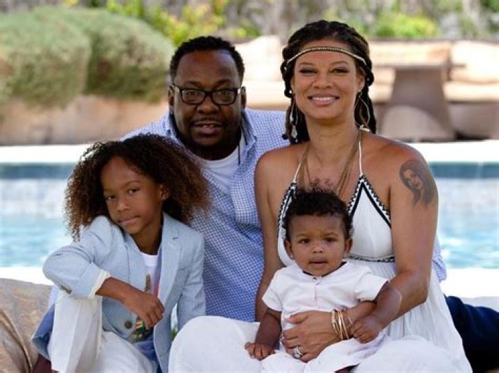 Alicia Etheredge - Bio, Facts, Family Life of Bobby Brown’s Wife