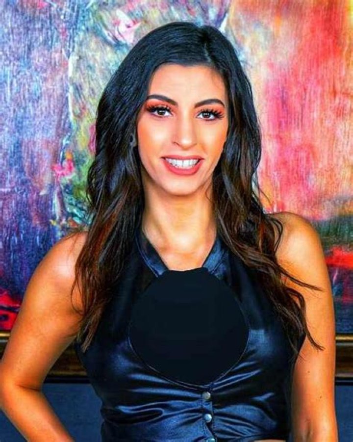 Alyssa Caroprese Bio, Wiki, Age, Height, Family, Married, WRGB, Salary, Net Worth