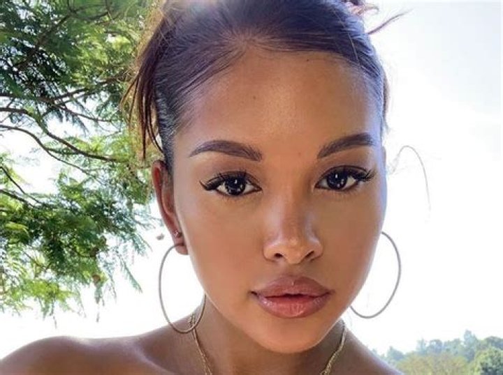 Ammika Harris’ Dripping Shower Photo Has Chris Brown Hopping In The Comments – Her Eyes Are The Same As Aeko’s, Fans Say
