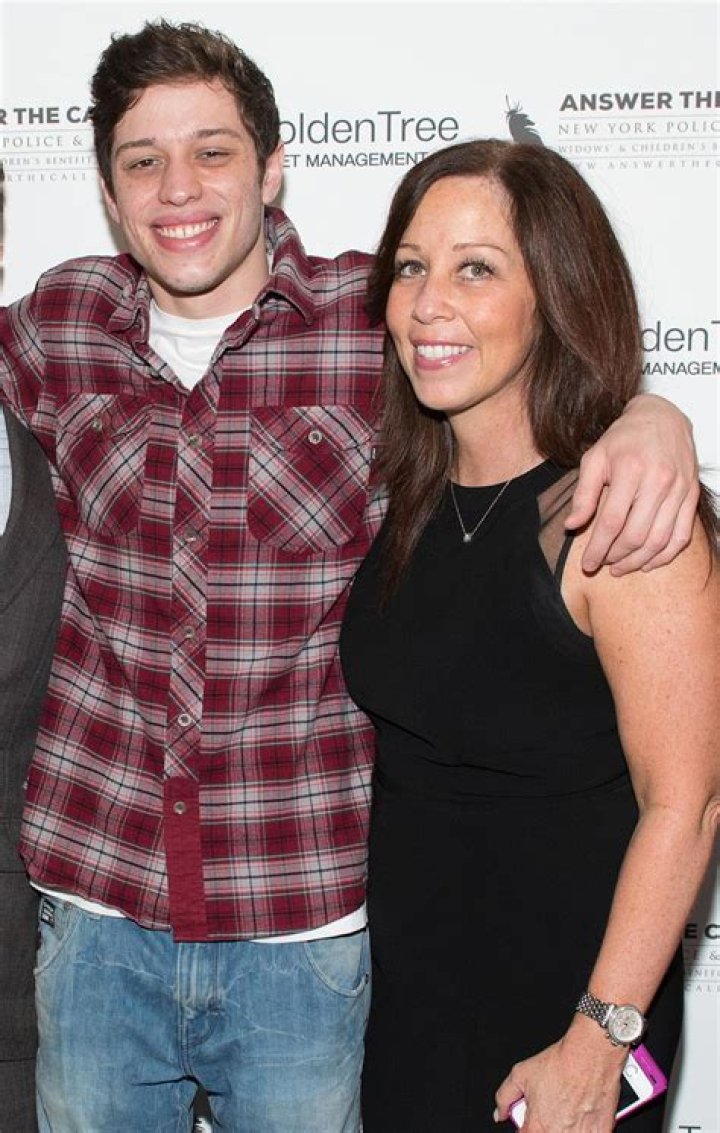 Amy Waters (Pete Davidson’s Mom) Bio, Wiki, Age, Husband, Net Worth