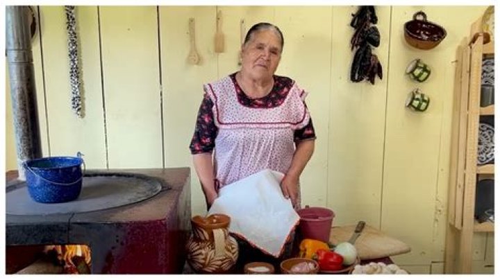 An abuela from rural Mexico outperforms both Gordon Ramsay and Martha Stewart on YouTube
