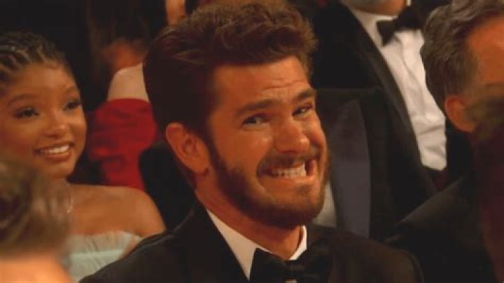 Andrew Garfield becomes an instant meme not even 5 minutes into the Oscars