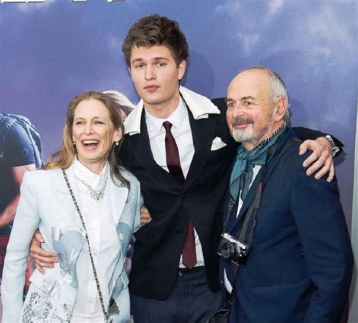 Ansel Elgort Net Worth, Biography, Wiki, Age, Parents, Family, photos or more