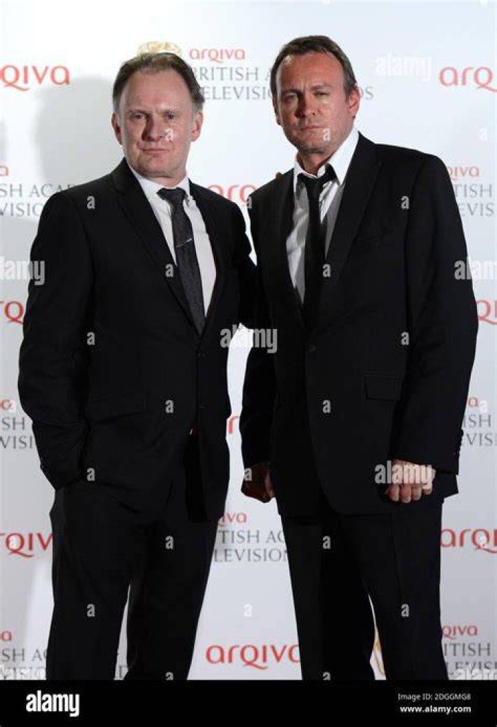 Are Philip Glenister & Robert Glenister Brothers? Is Tom Glenister Related to Philip Glenister?