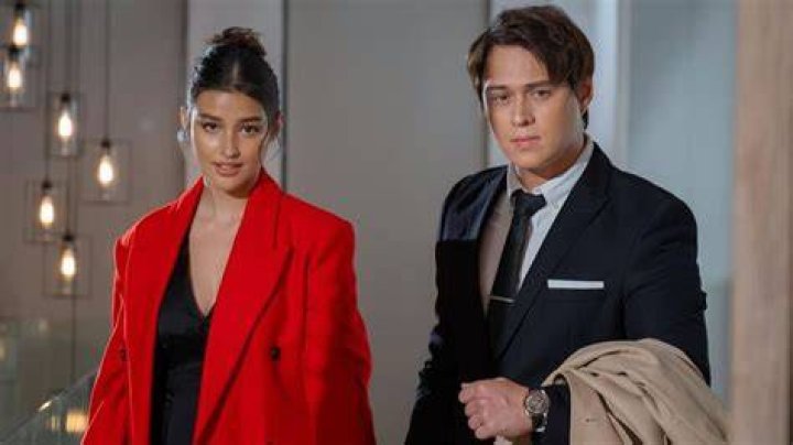 Are The Liza Soberano Pregnancy Rumours Confirmed? Relationship With Enrique Gil Explored