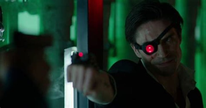 Arrow Actor Michael Rowe Wants To Return As Deadshot