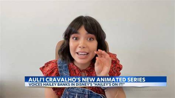 Auli’i Cravalho (Voice Actress) Wiki, Bio, Age, Height, Weight, Boyfriend, Sexuality, Career, Net Worth, Facts
