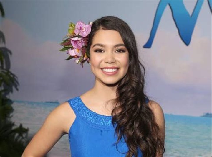Auli’i Cravalho (Voice Actress) Wiki, Biography, Age, Height, Weight, Boyfriend, Sexuality, Career, Net Worth, Facts