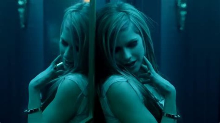 Avril Lavigne conspiracy, explained