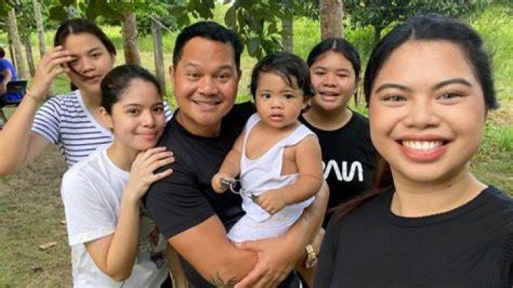Bayani Agbayani Daughters: Meet Mary Mar, Maria Thalia, Marianne Sanrina And Rosalinda Marie
