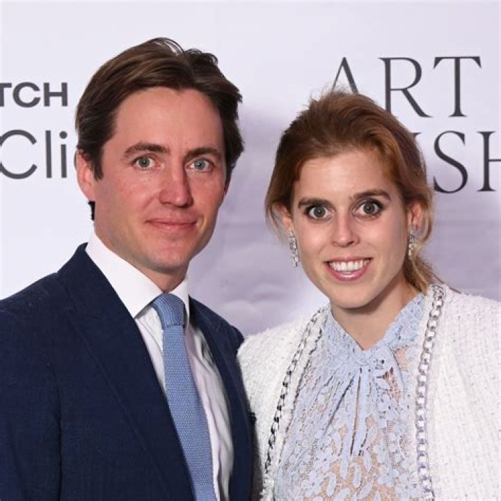 Beatrice Rosen Net Worth