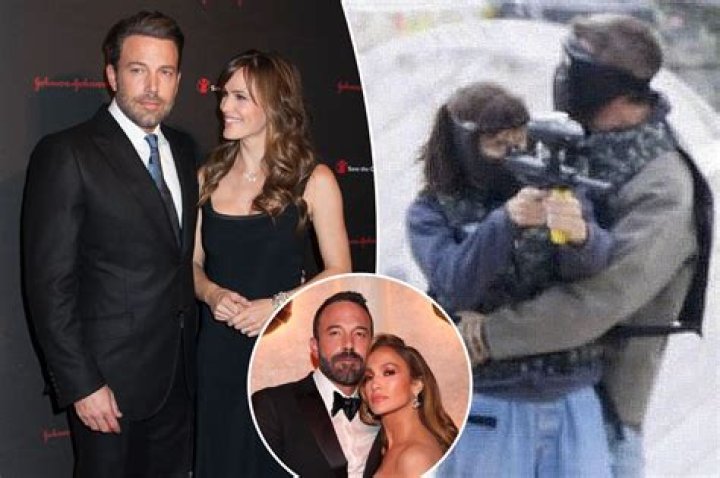 Ben Affleck Addresses The Reports He’s Been On Dating Apps For Years!