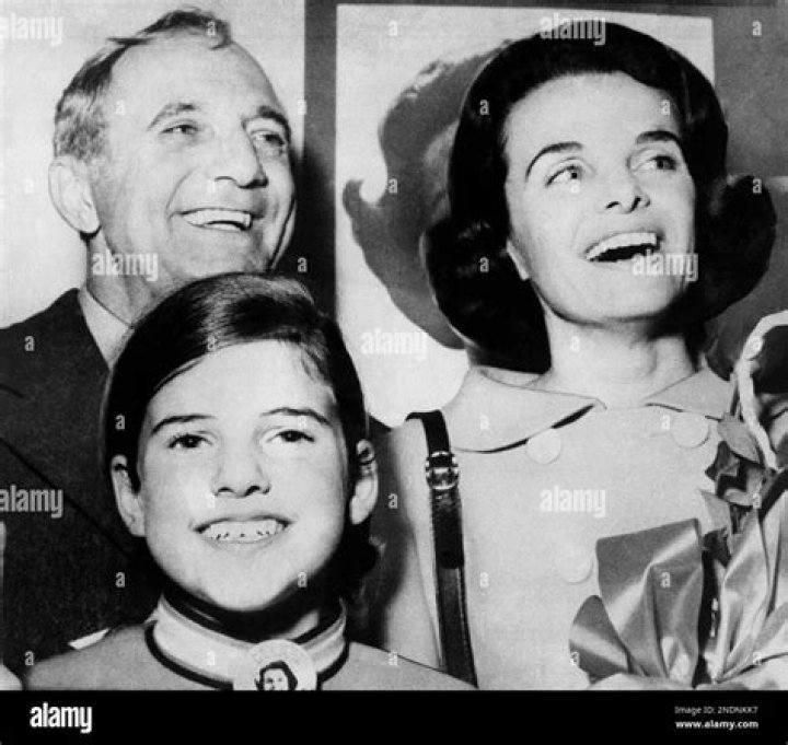 Bertram Feinstein Bio, Dianne Feinstein first husband age, death, children, net worth