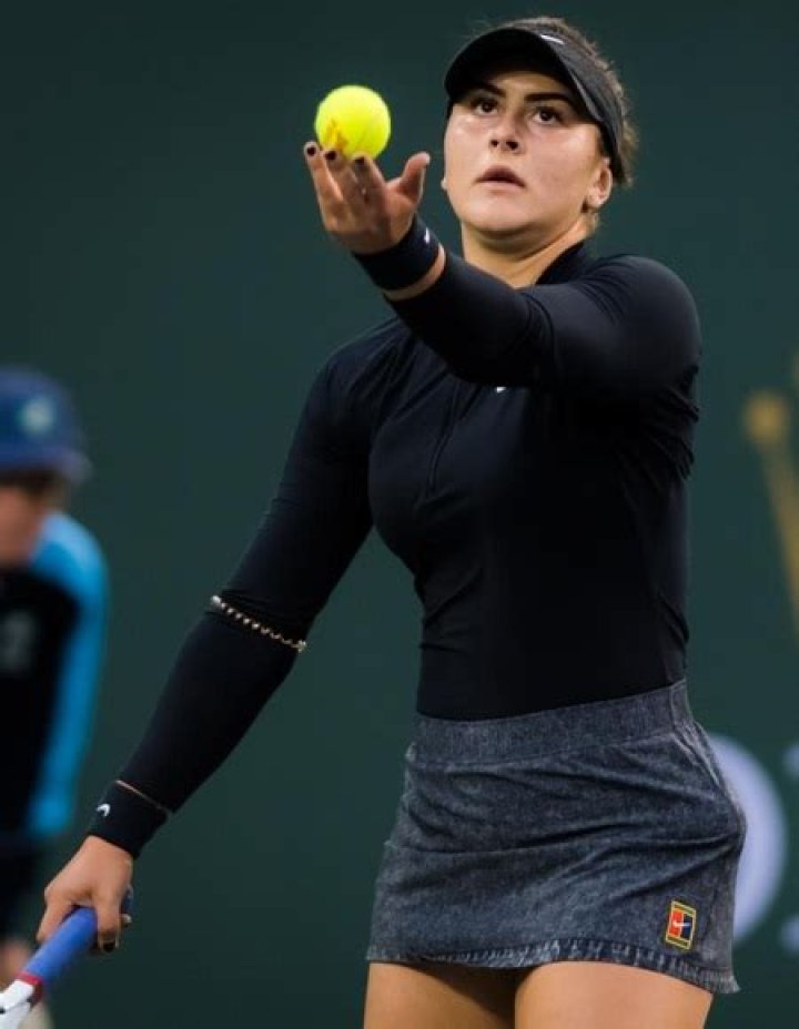 Bianca Andreescu Height Weight Body Measurements Age Facts Family