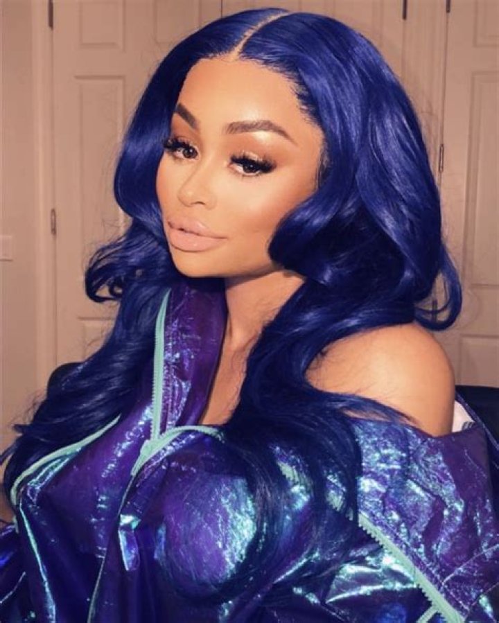 Blac Chyna Debuts New Blue Hair While Wishing Fans A Happy New Year