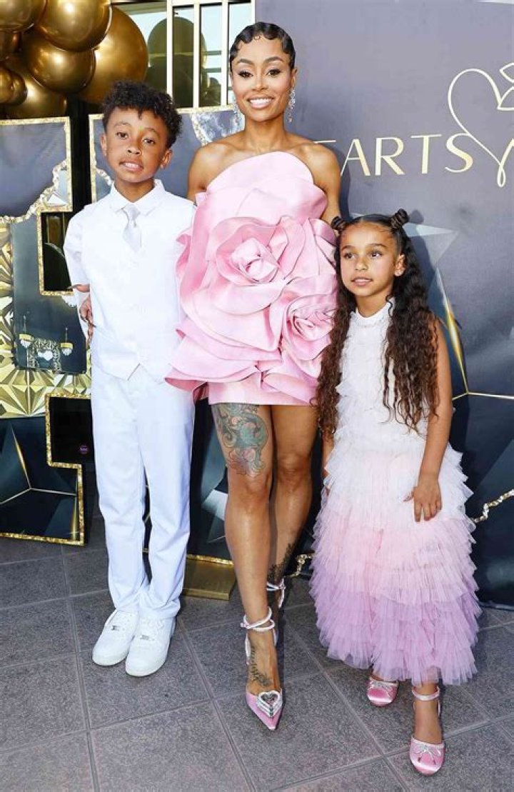 Blac Chyna Not Trying To Make Rob Kardashian Pay Child Support – Here’s Why!