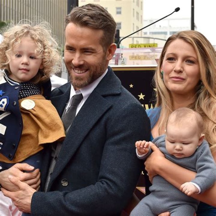 Blake Lively Getting Ready To Have Her Third Child With Ryan Reynolds – The Star Is Relaxing In New York