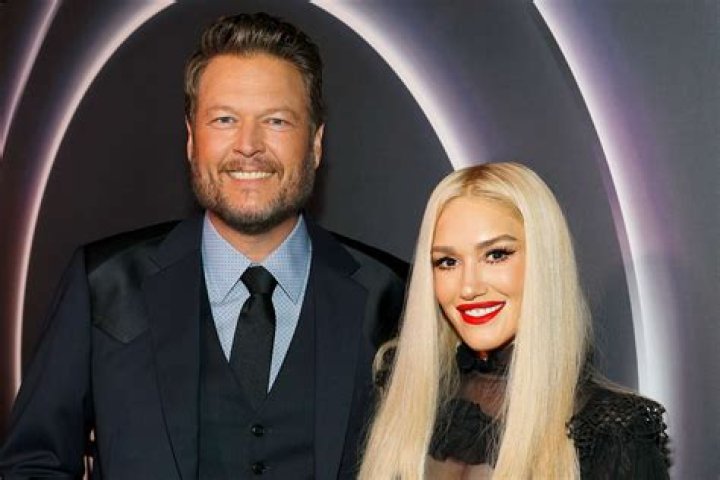Blake Shelton And Gwen Stefani Pack On The PDA Ahead Of Her Return To The Voice