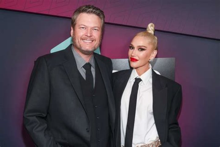 Blake Shelton & Gwen Stefani To Perform Duet At Grammy Awards