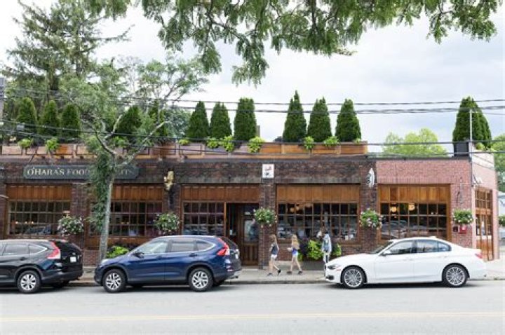 Bon Van – Newton Highlands, MA