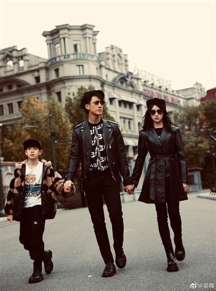 Brandon Wu Parents Yi Chun And Xiao Bing Zhang Moved To California Before He Was Born