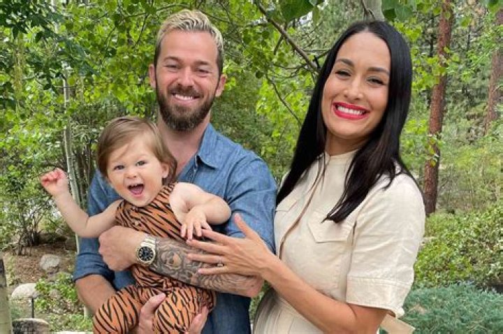 Brie Bella Says That Twin Nikki’s Beau Artem And Her Daughter, Birdie, 2 Are ‘Best Friends’ – ‘She’s Obsessed’ With Him!