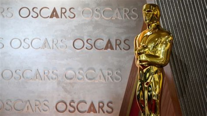 Brie Larson modestly offers encouragement ahead of the Oscars by reminding everyone she’s already got one