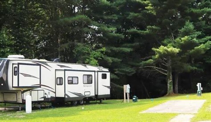 Brooklyn Jones, PA – Glen Morgan, WV