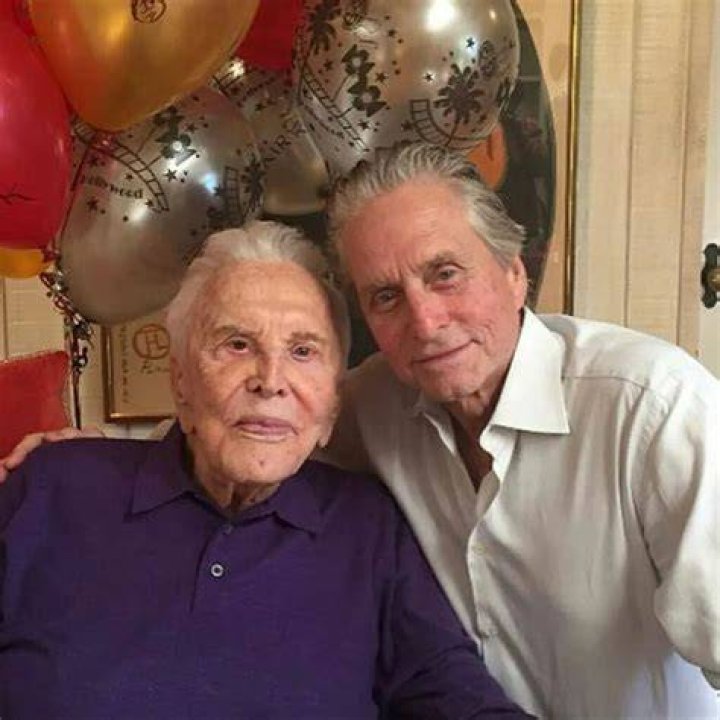 Cameron Douglas Biography, Wiki, Age, Kirk Douglas Death, Mother, Height, Wife, Daughter, Net Worth, News, Book, And Instagram