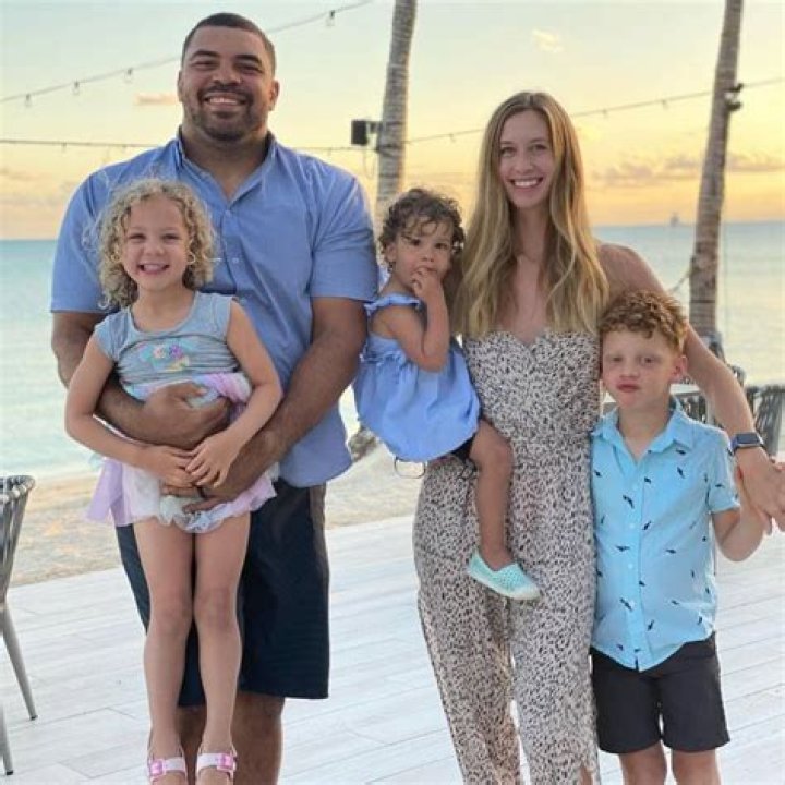 Cameron Heyward Brother: Meet Cameron Heyward’s Siblings Connor Heyward, Corey Heyward, And Craig Heyward Jr.
