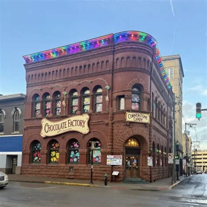 Candy (Dolin) Roach – Charleston, WV