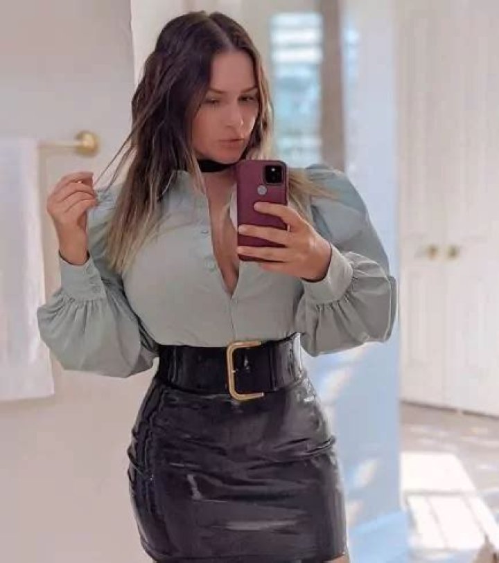 Carrie LaChance Bio, Wiki, Boyfriend, Net Worth, Age & More