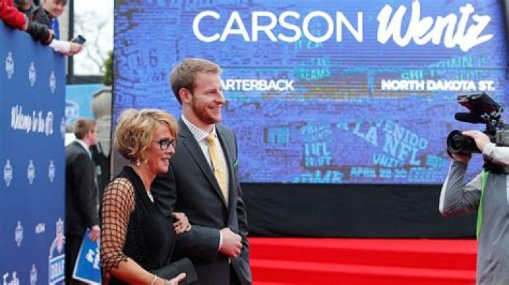 Cathy Domres Biography (Carson Wentz's mom), age, height, husband, children, net worth