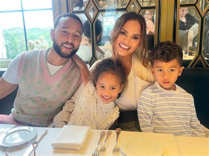 Chrissy Teigen Shows Off Amazing At-Home Preschool She Put Together For Her Kids!