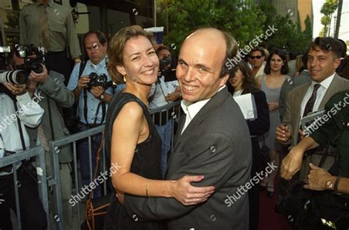Clint Howard Biography - Facts, Childhood, Family Life & Achievements