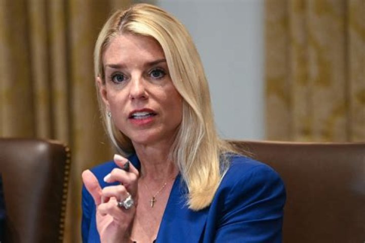 CNBC Meg Tirrell Biography, Age, Husband, Wikipedia, Net Worth, Family