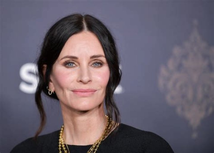 Courteney Cox Reveals That She And Her Beau Have Been Apart For 133 Days In Sweet Birthday Post!
