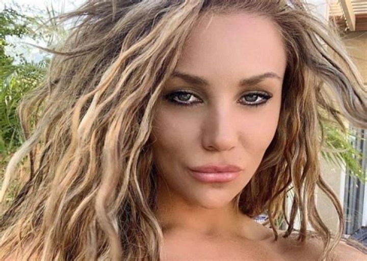Courtney Stodden Celebrates Release Of Single ‘Side Effects’ With Two Bathing Suit Photos