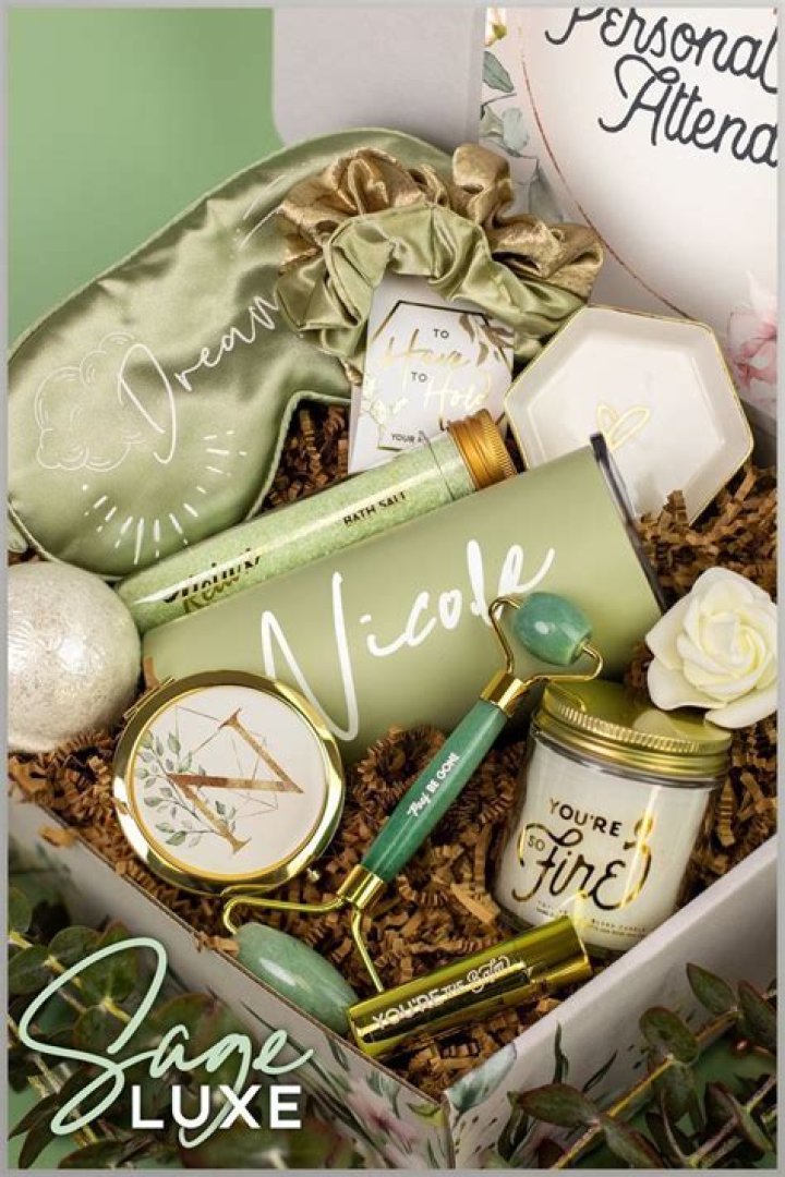 Cynthia Bailey Shares An Exciting Video About This Gift Box – See It Here