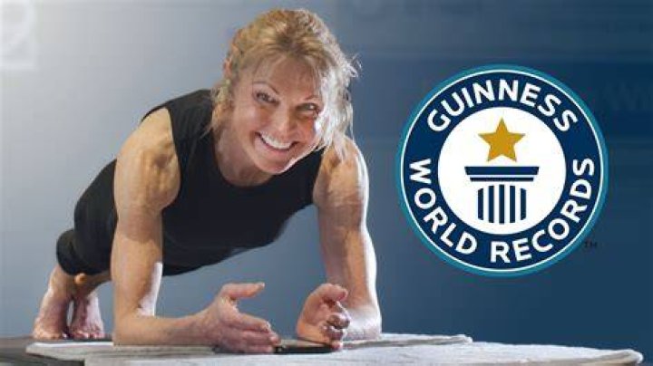 Dana Glowacka Age, Abs, Plank, Wiki, World Record: Facts on her Fitness