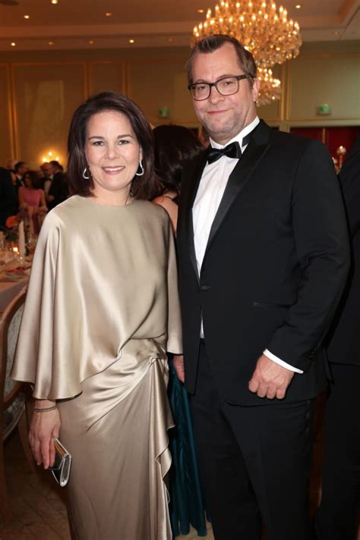 Daniel Holefleisch: Everything On Annalena Baerbock Husband And Family